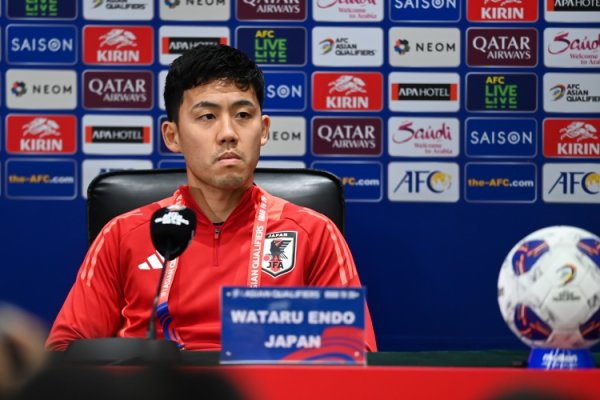 配查查 日媒：远藤航已连续两天缺席日本队合练，此前和冰岛比赛疑似受伤